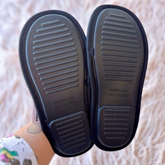 Texas A&M Slippers - Picture 3 of 3